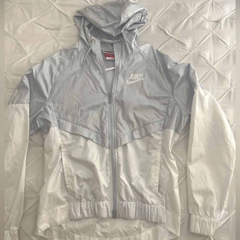 Nike nylon wind breaker